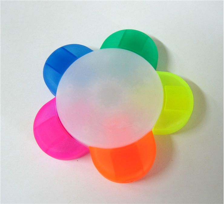 Picture Of Flower Shaped Pen Marker